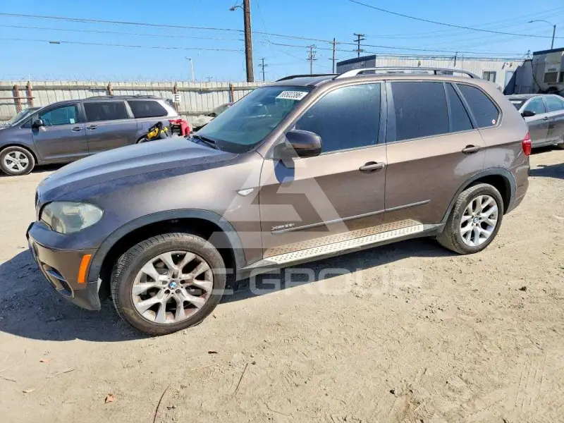 2011 BMW X5 photo