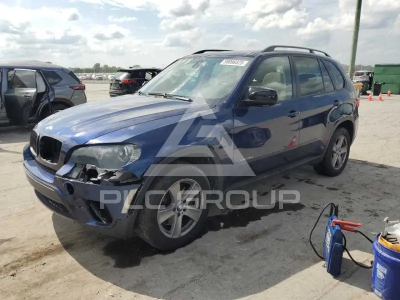 2011 BMW X5 фото