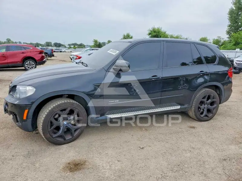 2011 BMW X5 фото
