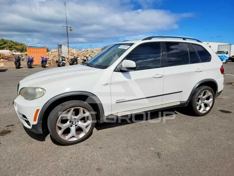 2011 BMW X5 фото
