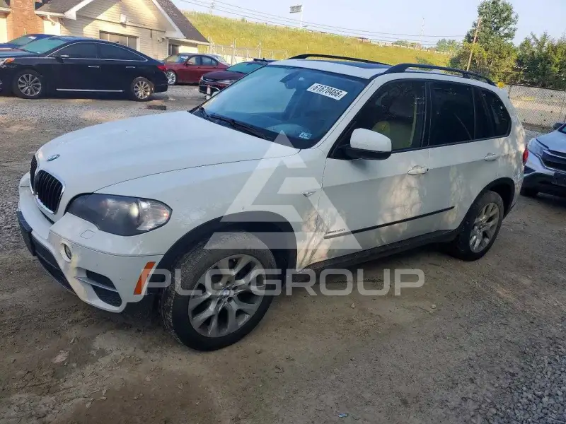 2011 BMW X5 фото
