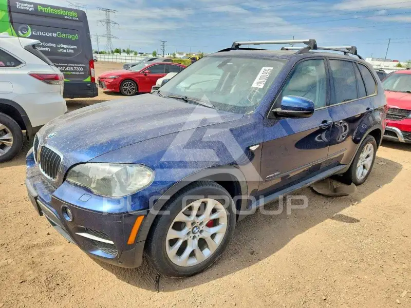 2011 BMW X5 фото