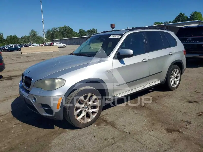 2011 BMW X5 фото