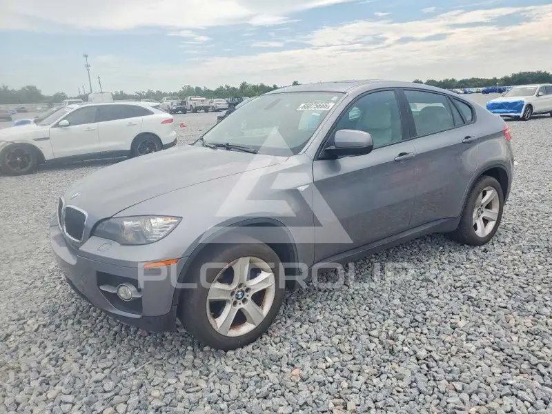 2011 BMW X6 фото
