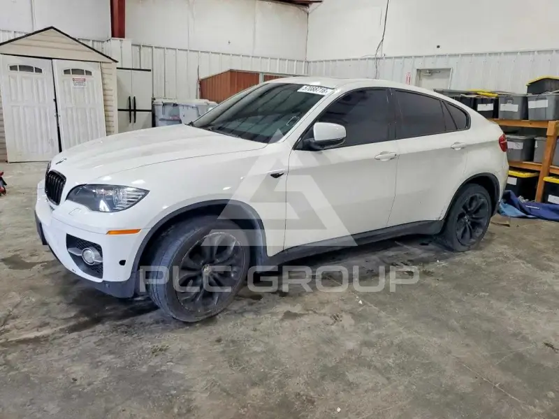 2011 BMW X6 фото