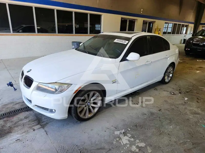 2011 BMW 328 фото