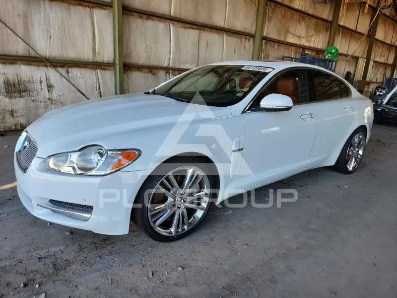 2011 Jaguar XF фото
