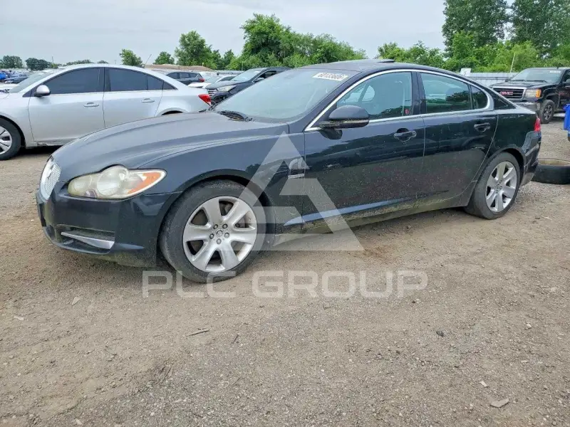 2011 Jaguar XF фото