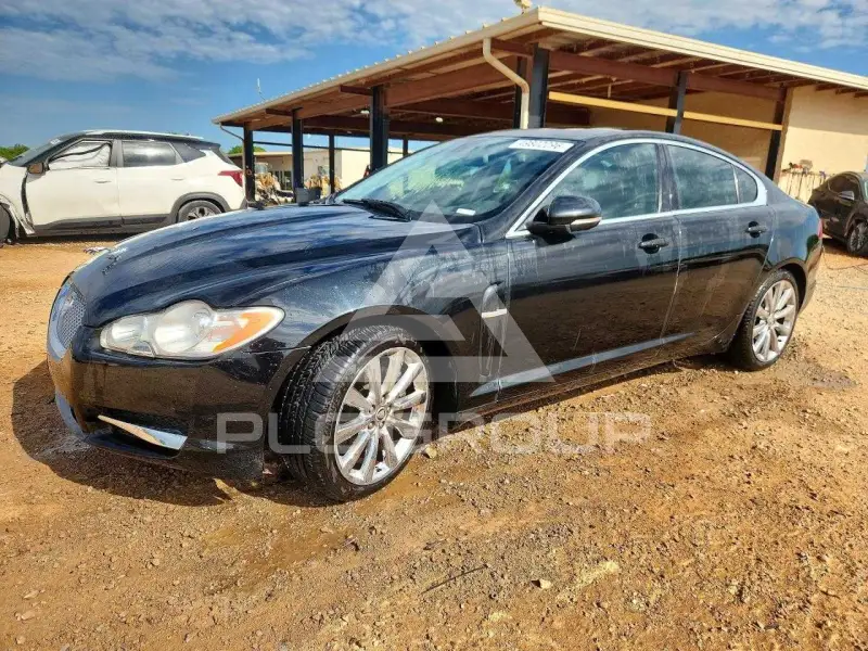 2011 Jaguar XF фото