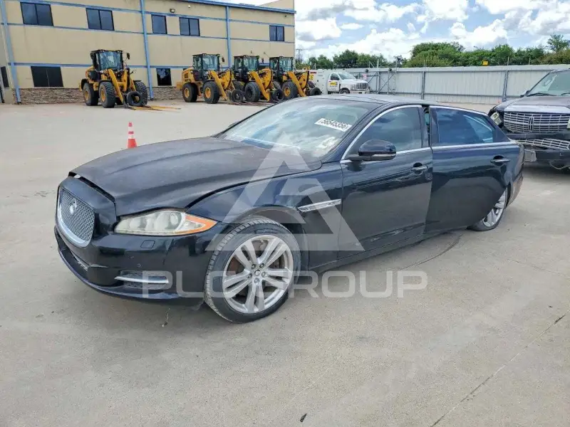 2011 Jaguar XJ photo