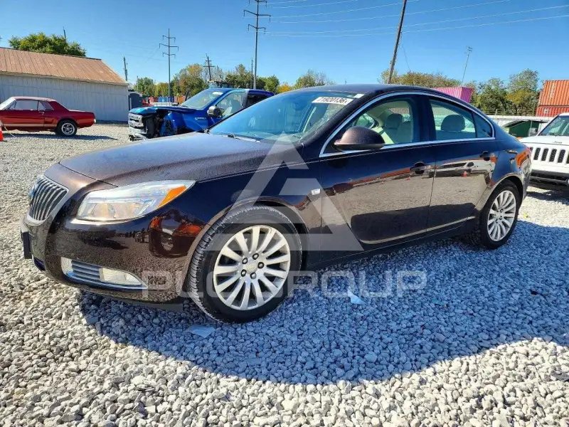 2011 Buick REGAL photo
