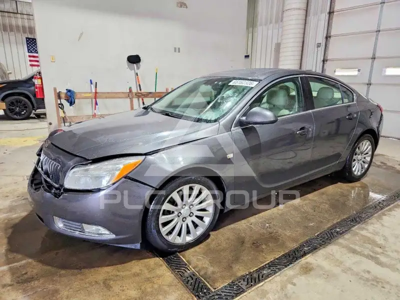 2011 Buick REGAL photo