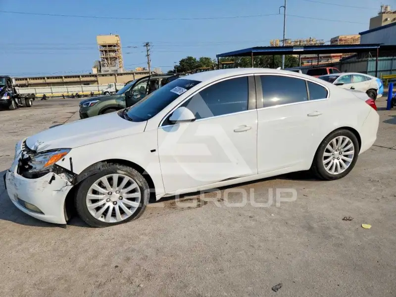 2011 Buick REGAL фото