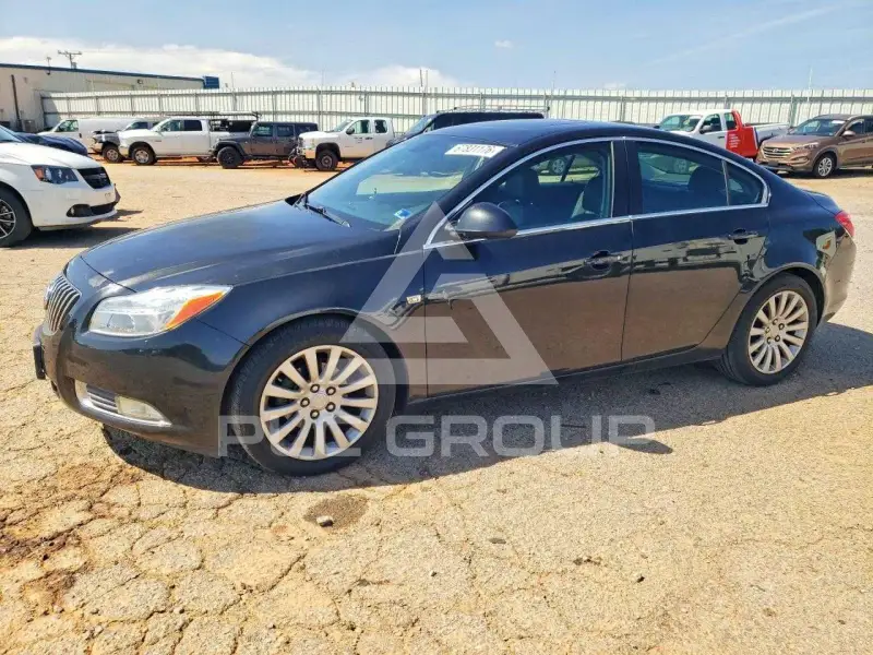 2011 Buick REGAL photo