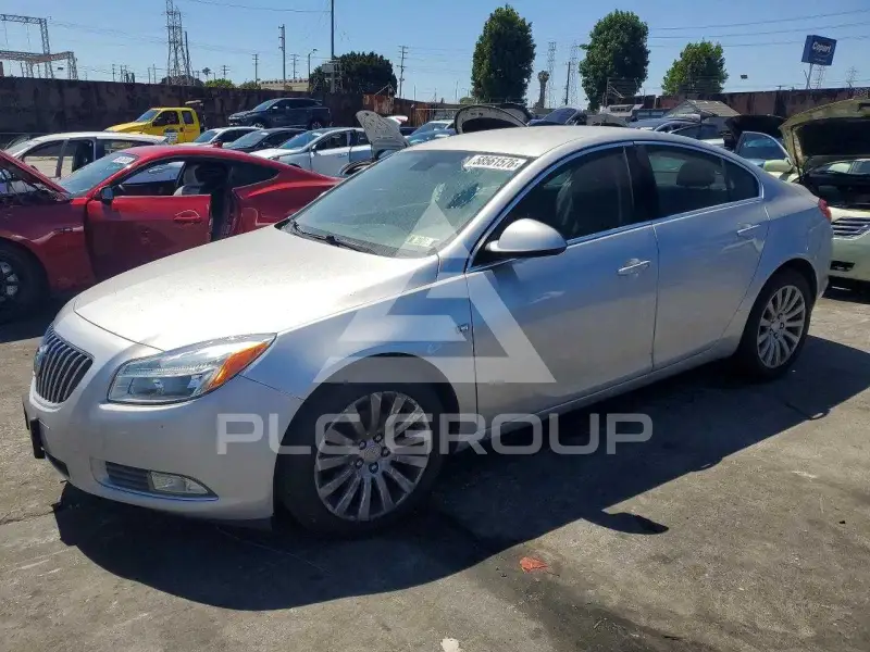 2011 Buick REGAL photo