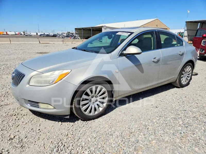 2011 Buick REGAL photo