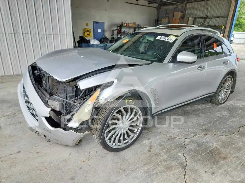 2011 Infinity FX35 фото