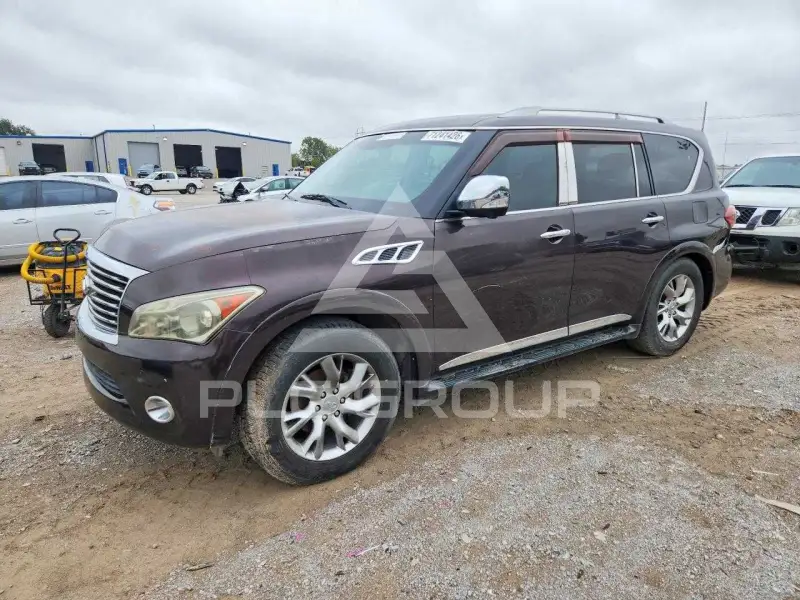 2011 Infinity QX56 photo