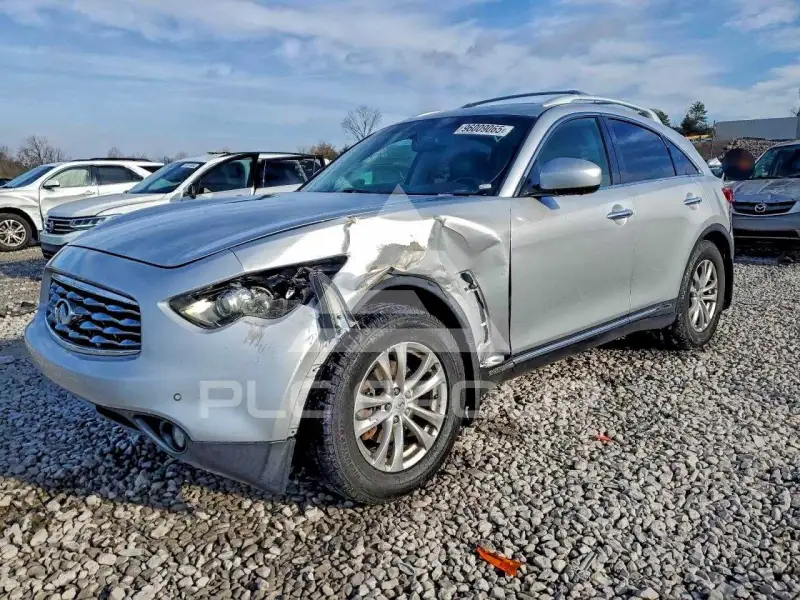2011 Infinity FX35 фото
