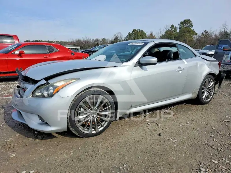 2011 Infinity G37 фото