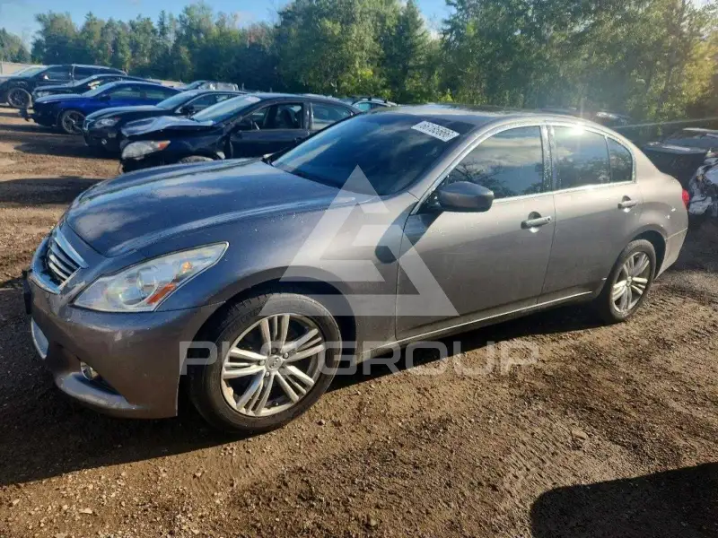 2011 Infinity G37 фото