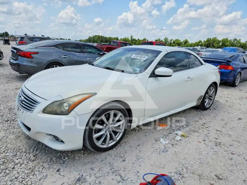2011 Infinity G37 photo