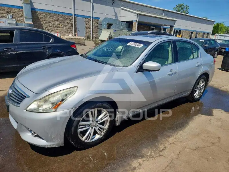2011 Infinity G37 фото