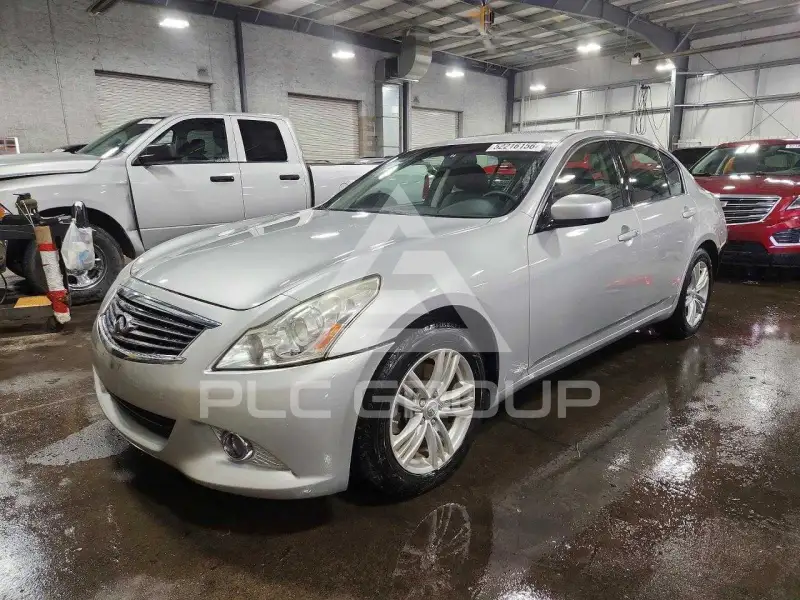 2011 Infinity G37 фото