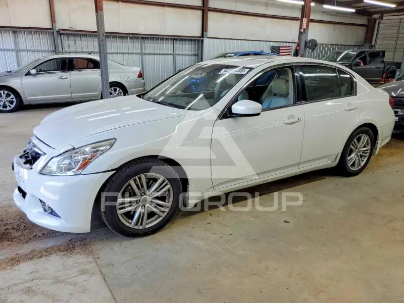 2011 Infinity G37 фото