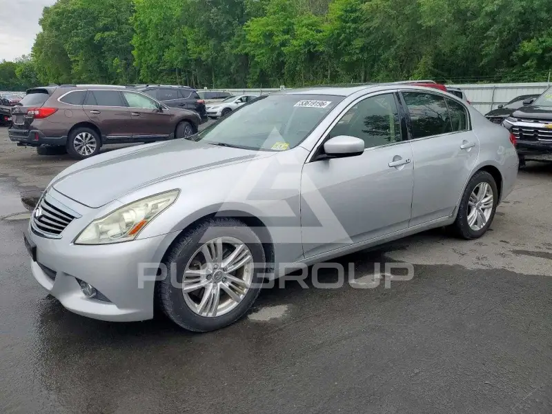 2011 Infinity G37 фото