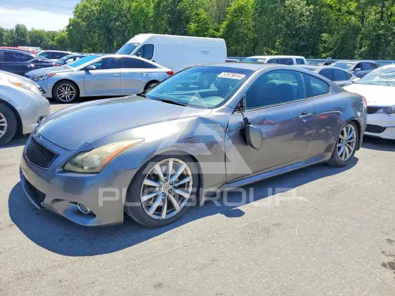 2011 Infinity G37 фото
