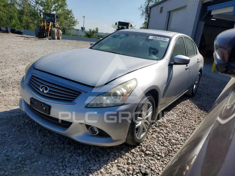 2011 Infinity G37 photo