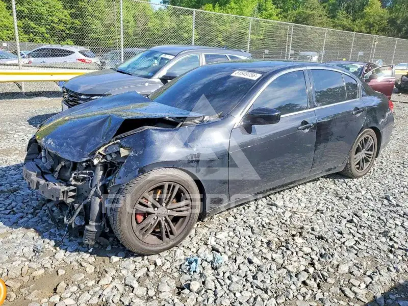 2011 Infinity G37 photo