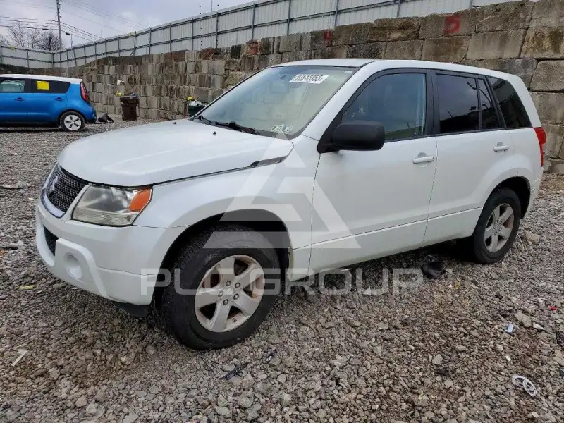 2011 Suzuki Grand Vitara photo