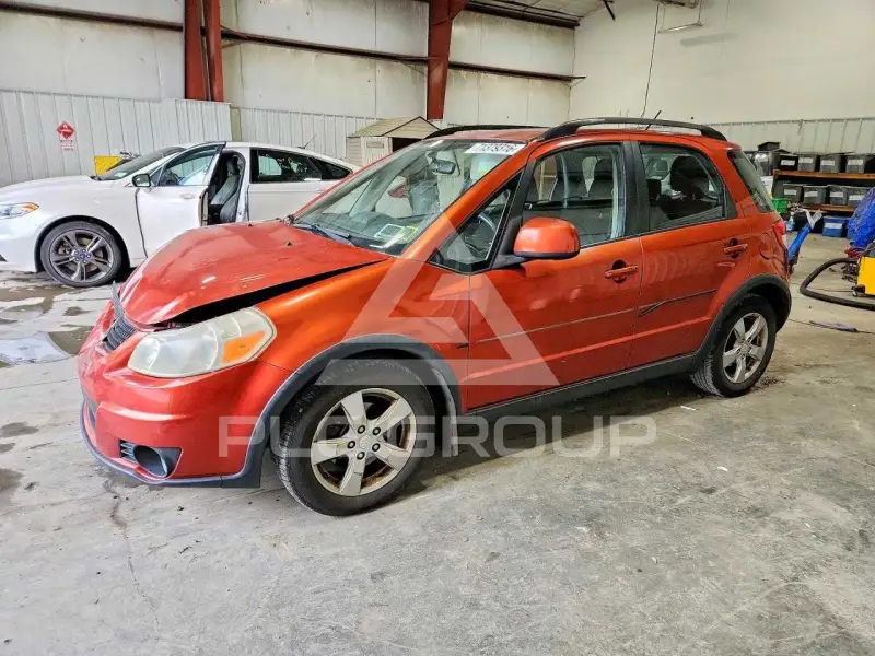 2011 Suzuki SX4 photo