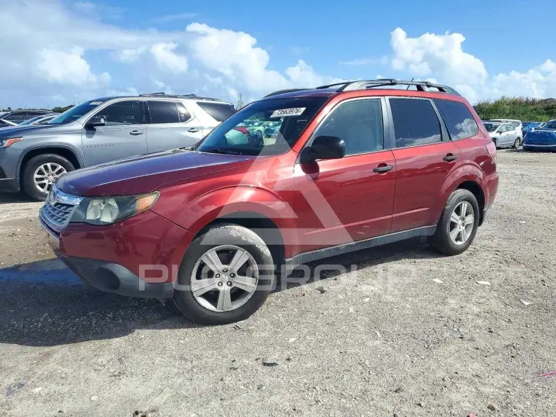 2011 Subaru Forester photo