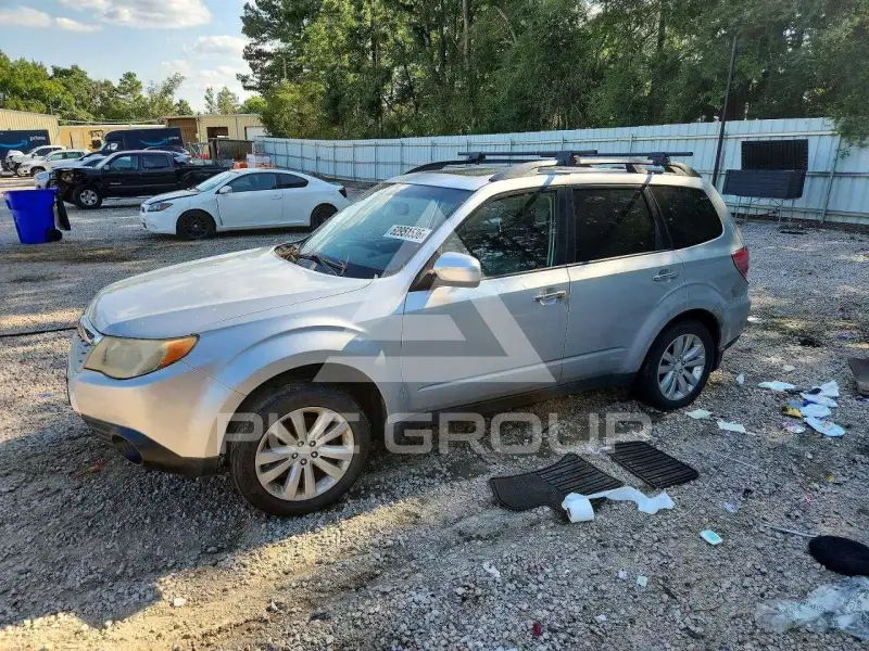 2011 Subaru Forester фото