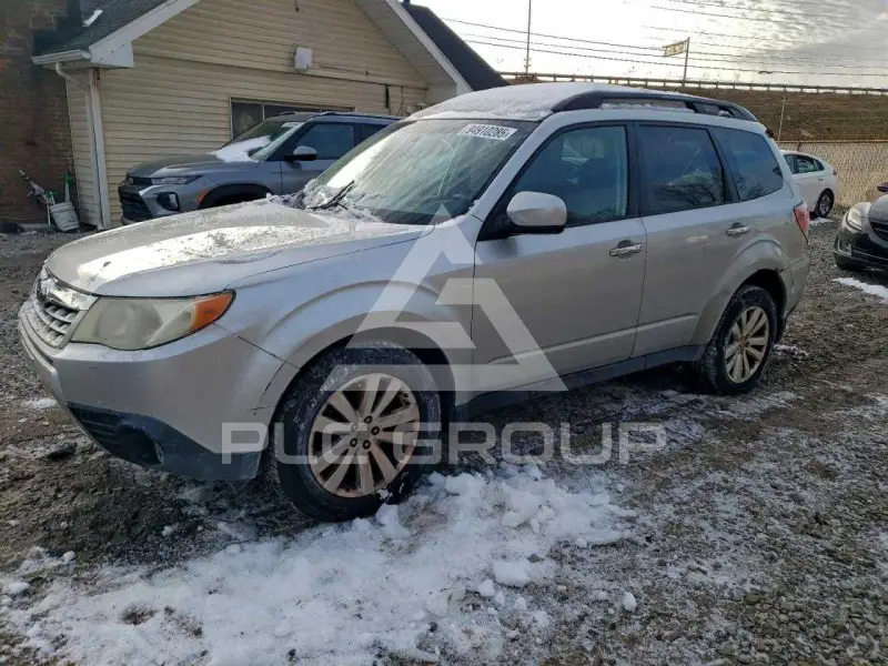 2011 Subaru Forester фото