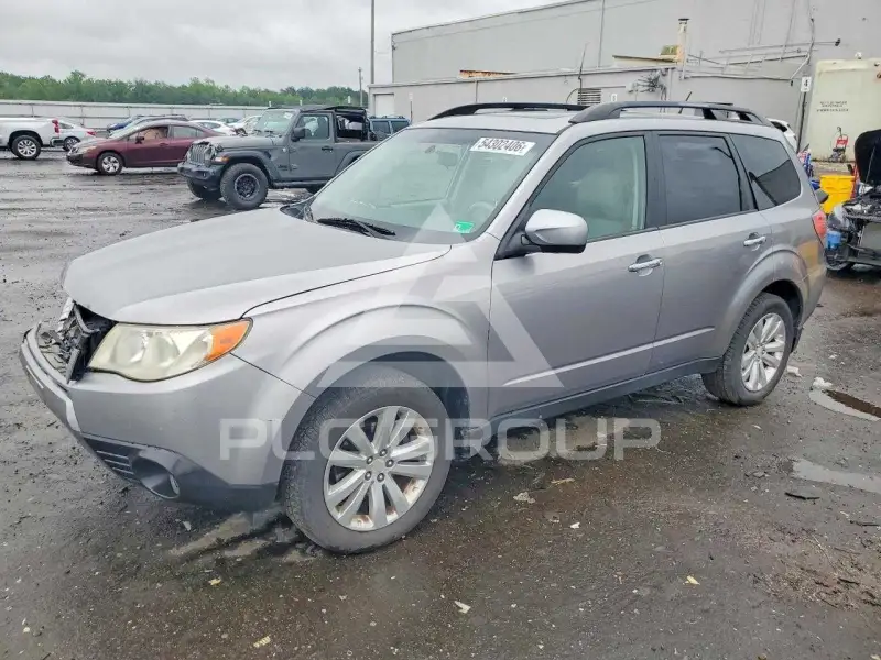 2011 Subaru Forester фото
