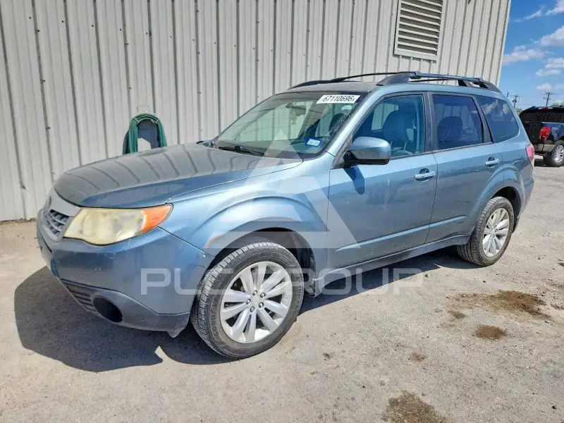 2011 Subaru Forester photo
