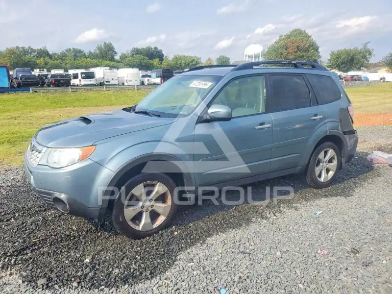 2011 Subaru Forester фото