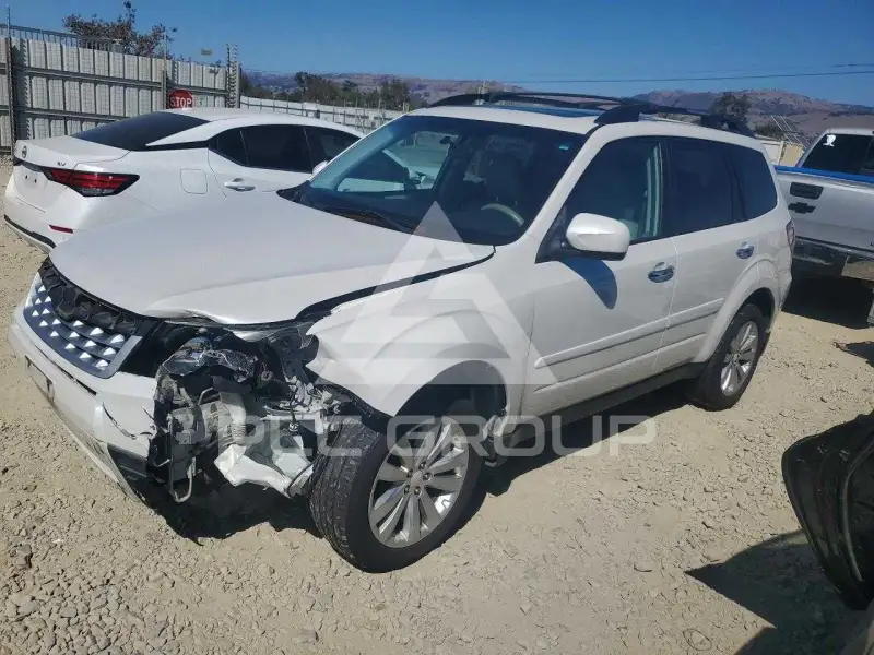 2011 Subaru Forester фото