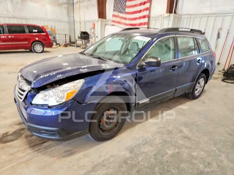 2011 Subaru Outback photo