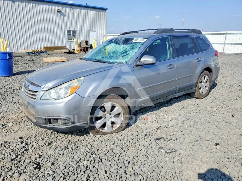 2011 Subaru Outback photo
