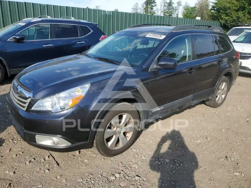 2011 Subaru Outback photo