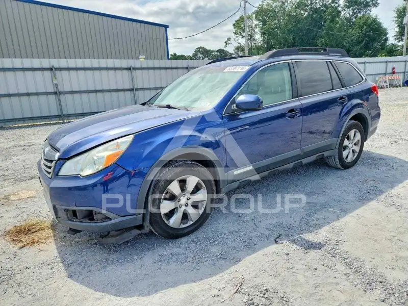 2011 Subaru Outback photo