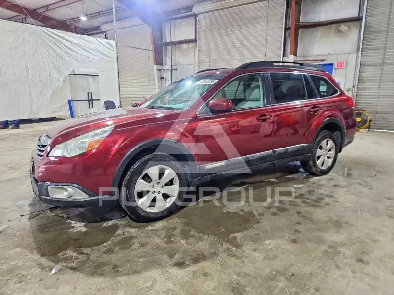 2011 Subaru Outback photo