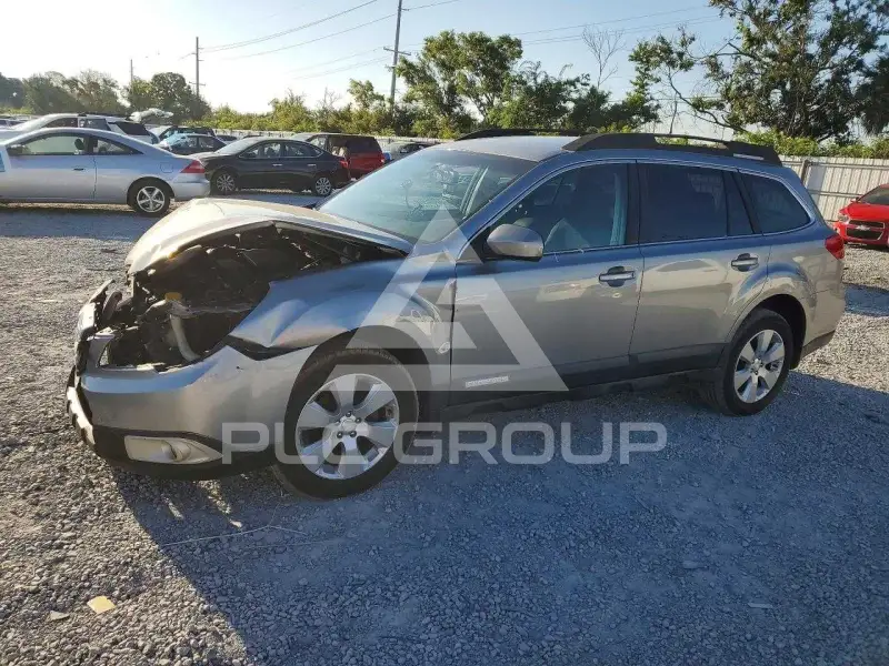 2011 Subaru Outback photo