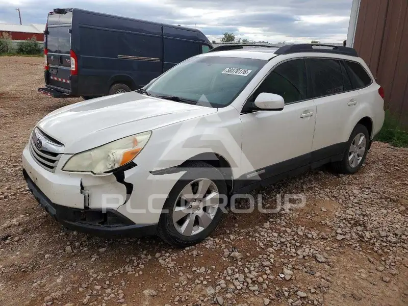 2011 Subaru Outback photo