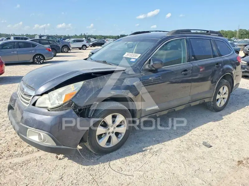 2011 Subaru Outback photo